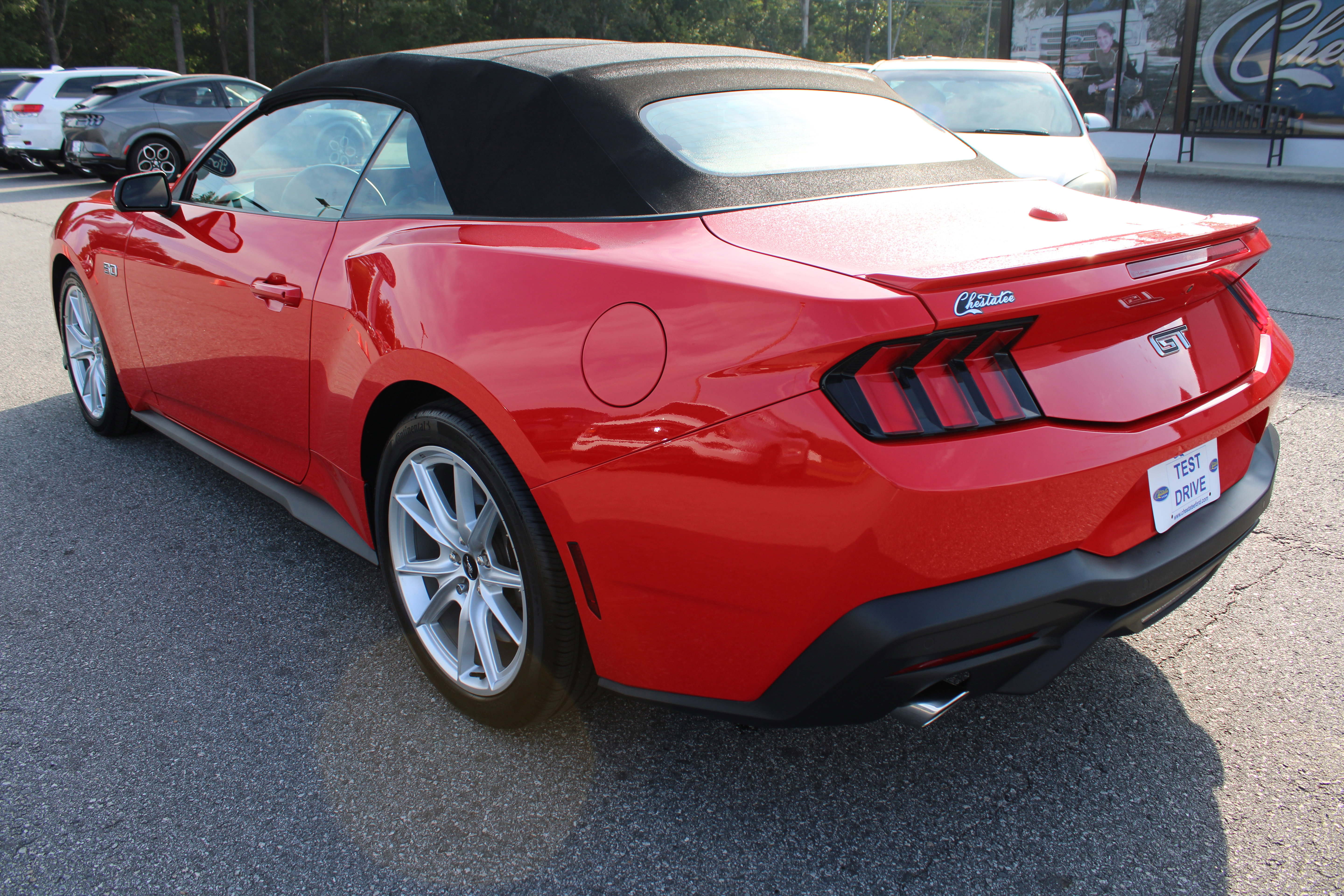 Used 2024 Ford Mustang GT Premium image 8