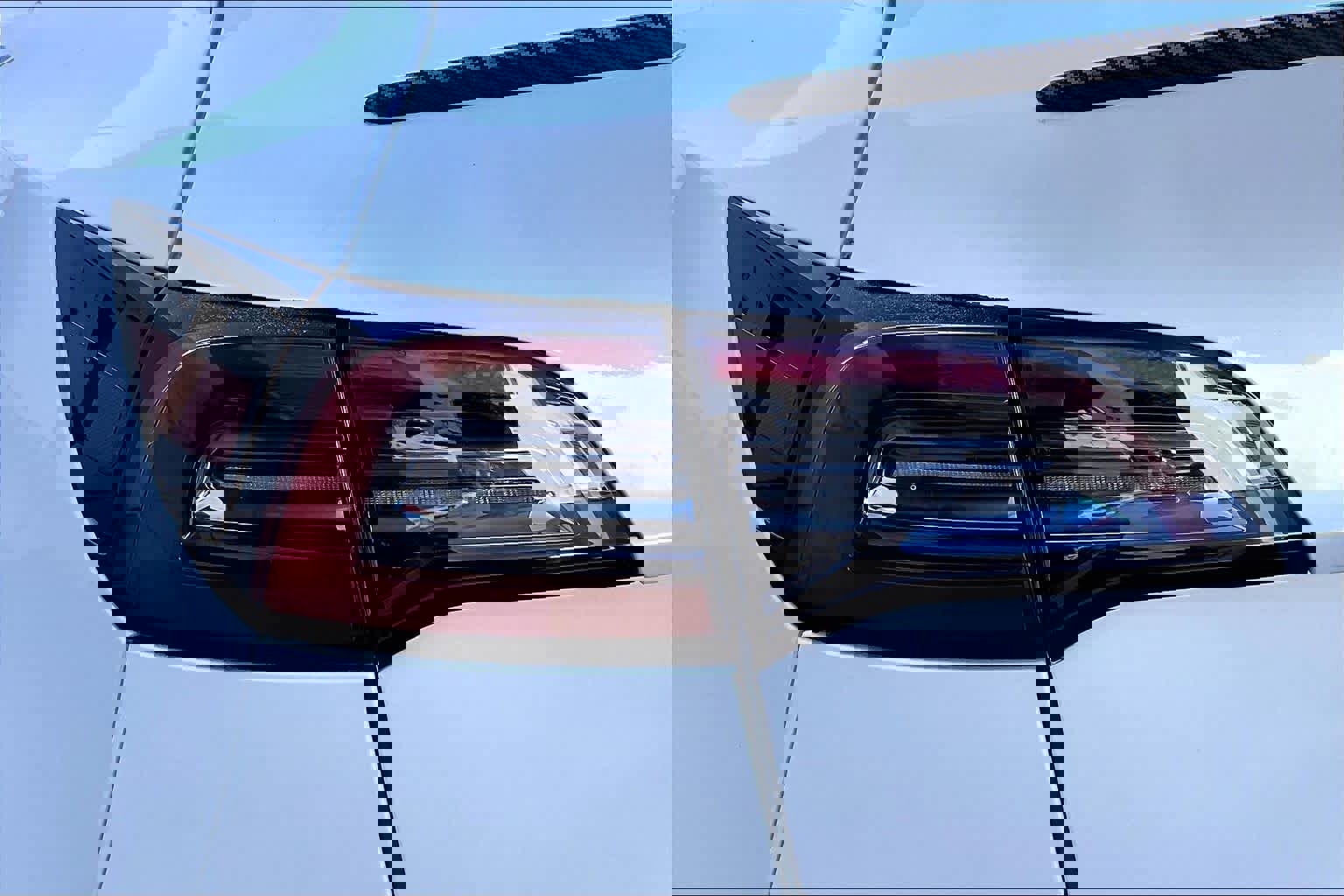 Used 2021 Tesla Model Y Long Range image 27