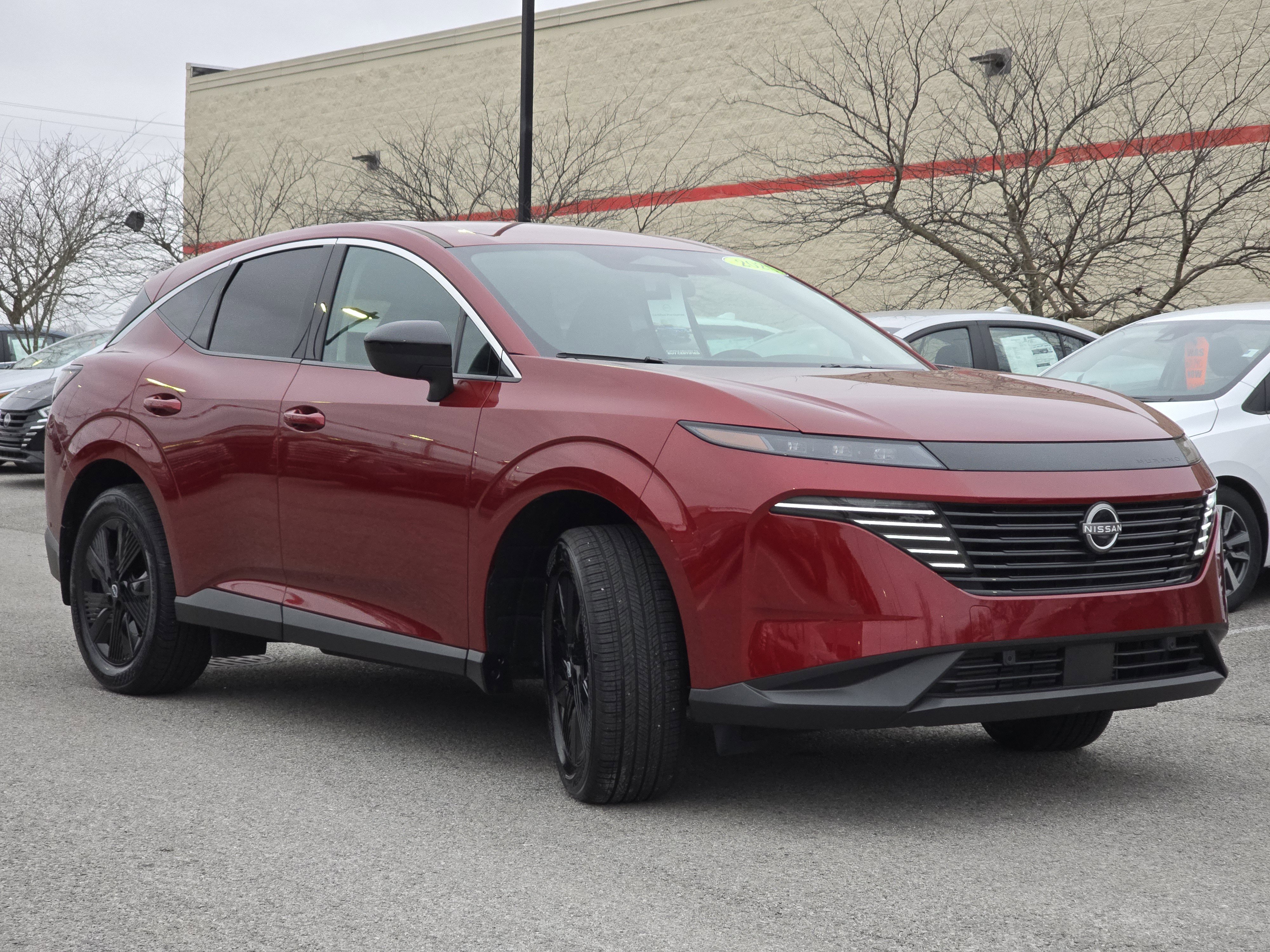 Used 2025 Nissan Murano SV image 16