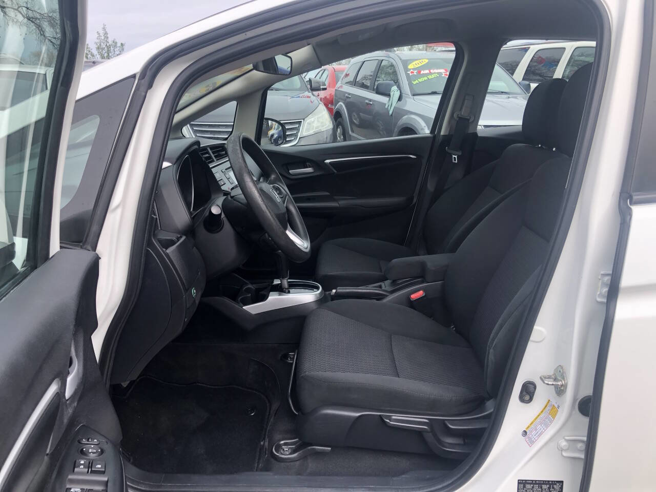 Used 2018 Honda Fit LX image 3