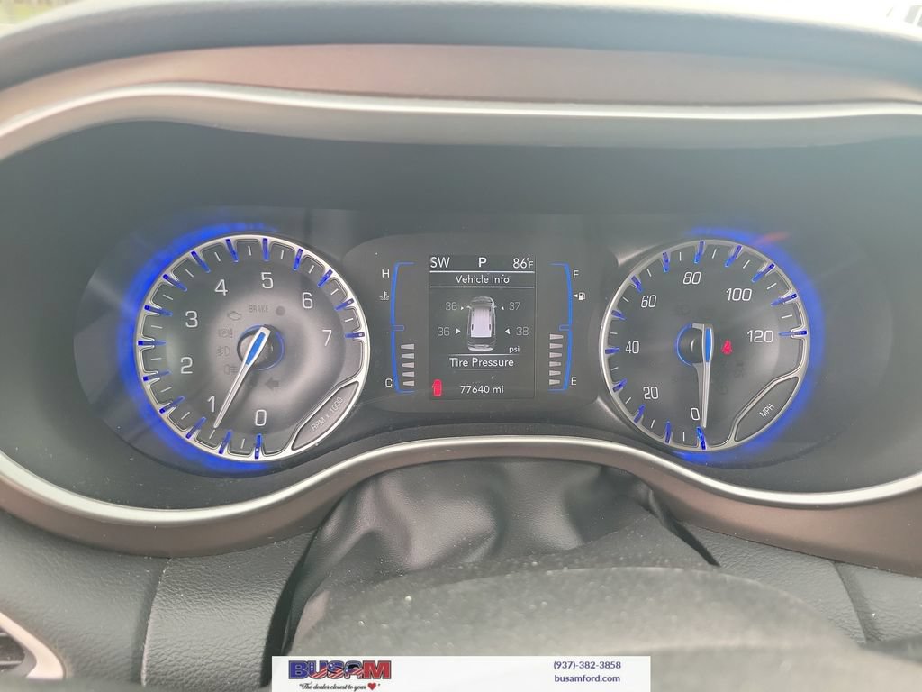 Used 2023 Chrysler Voyager LX FWD image 18
