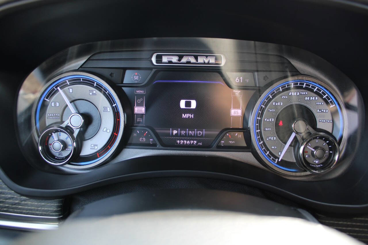 Used 2019 RAM 3500 Limited image 33