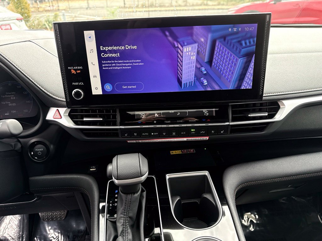 New 2026 Toyota Sienna Platinum AWD/4WD image 23