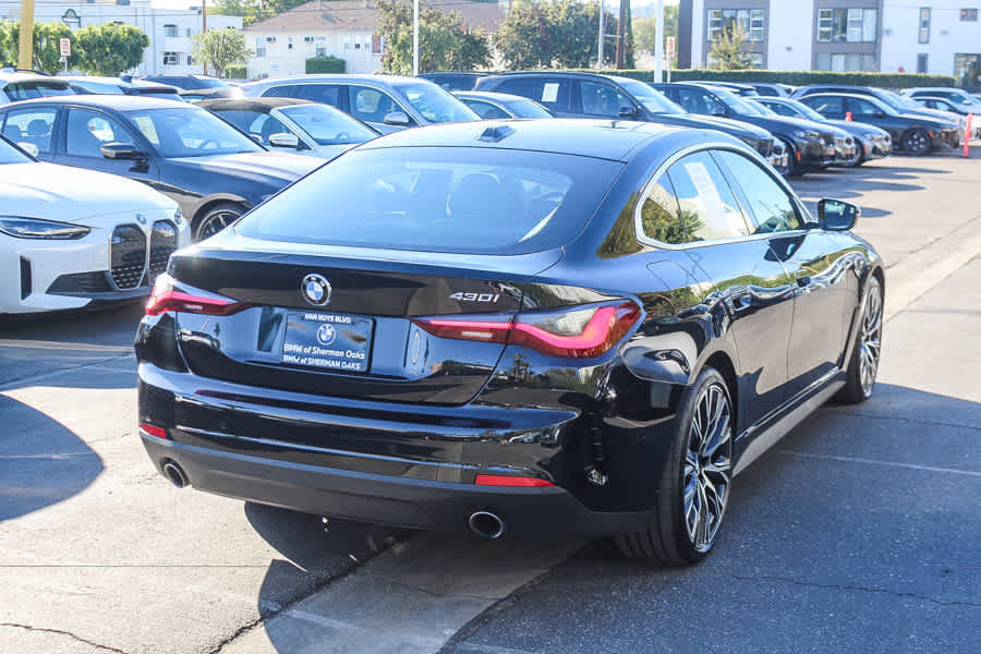 Used 2024 BMW 430i Gran Coupe w/ Premium Package RWD image 7