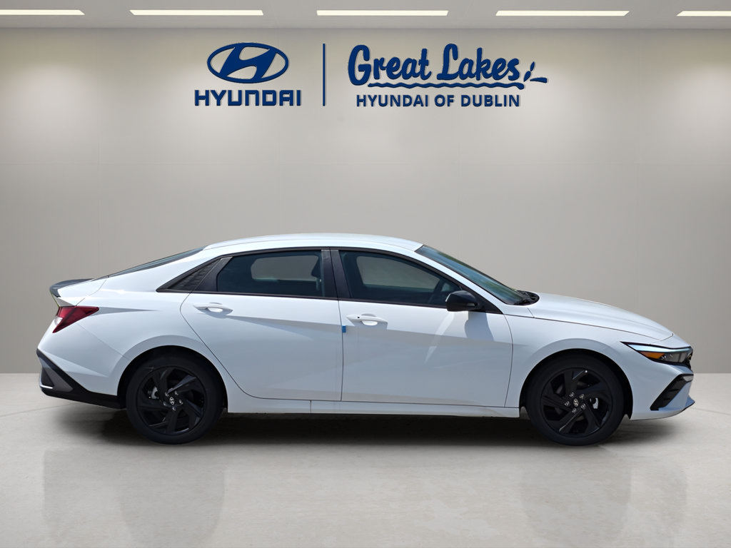 New 2026 Hyundai Elantra Sport FWD image 6