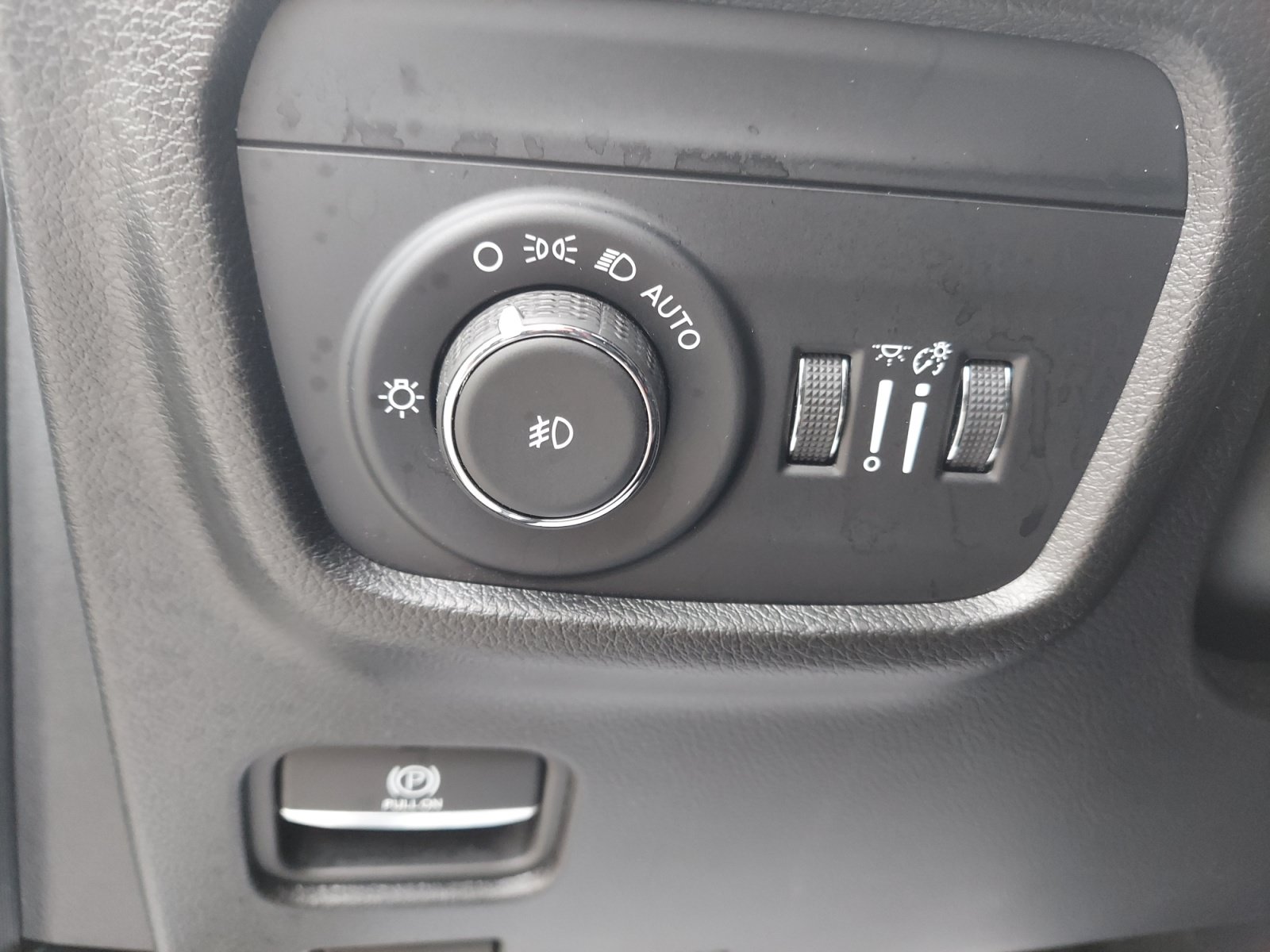Used 2023 Jeep Grand Cherokee L Overland AWD/4WD image 29
