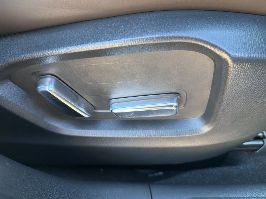 Used 2025 MAZDA CX-5 Signature image 31