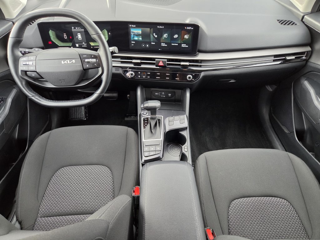 Used 2026 Kia Sportage LX FWD image 12