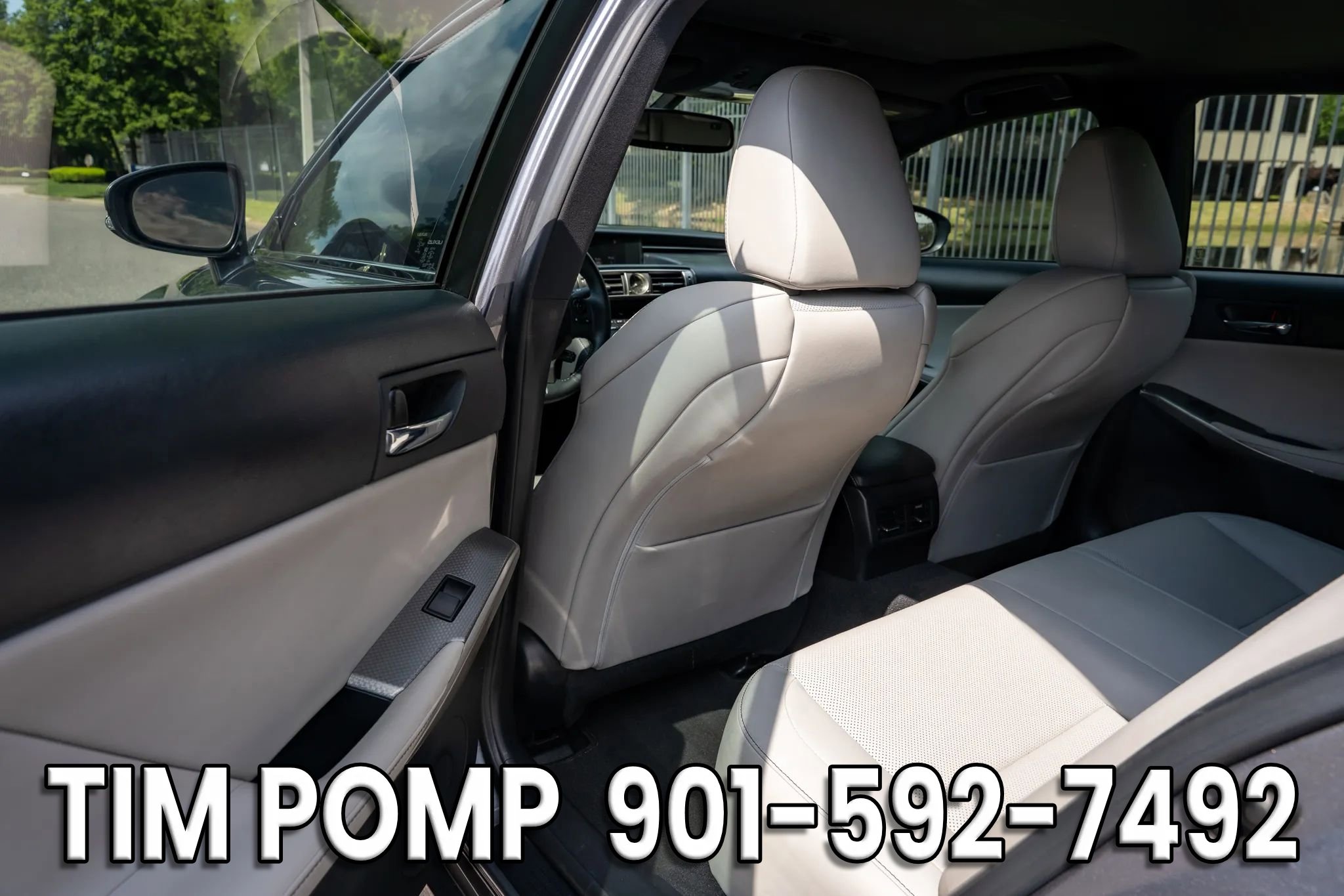 Used 2015 Lexus IS 250 w/ F-Sport Package RWD image 14