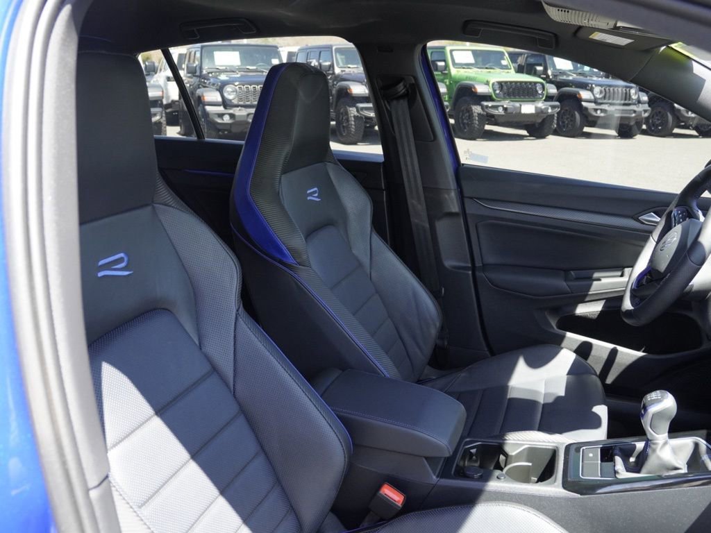 Used 2024 Volkswagen Golf R image 20