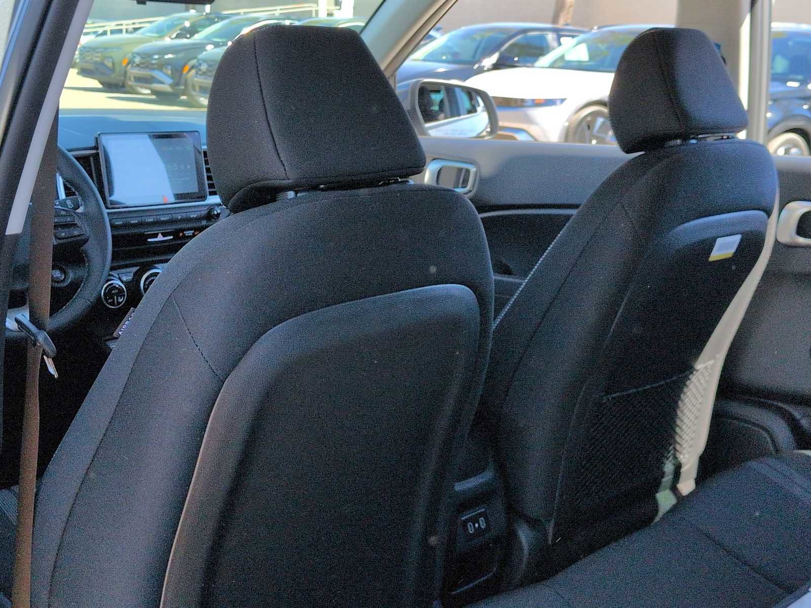 Certified 2026 Hyundai Venue SEL image 18