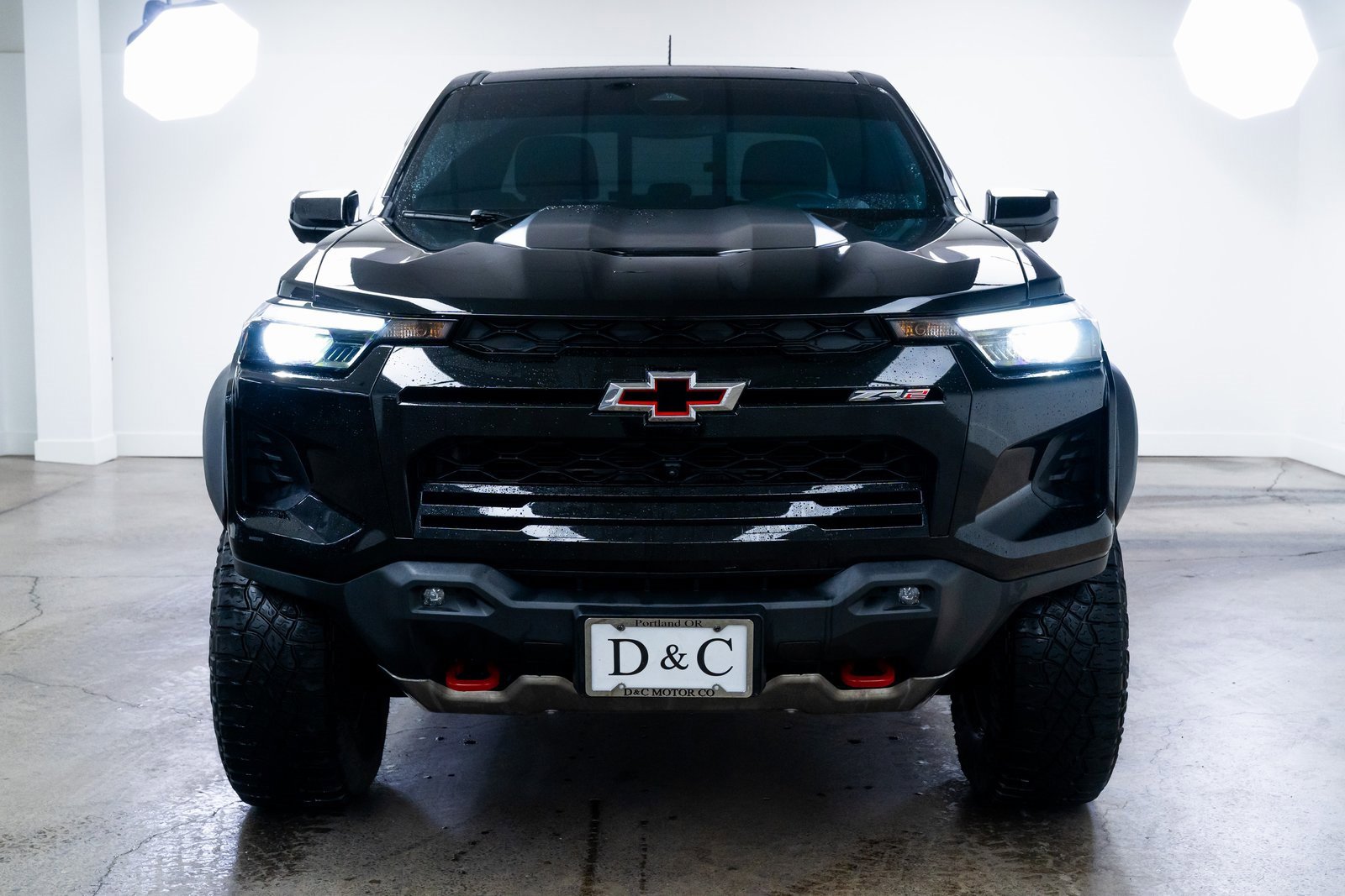 Used 2023 Chevrolet Colorado ZR2 w/ ZR2 Convenience Package III image 2
