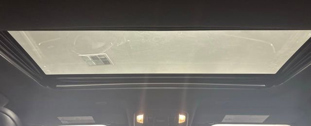Used 2023 Toyota Highlander XSE FWD image 38