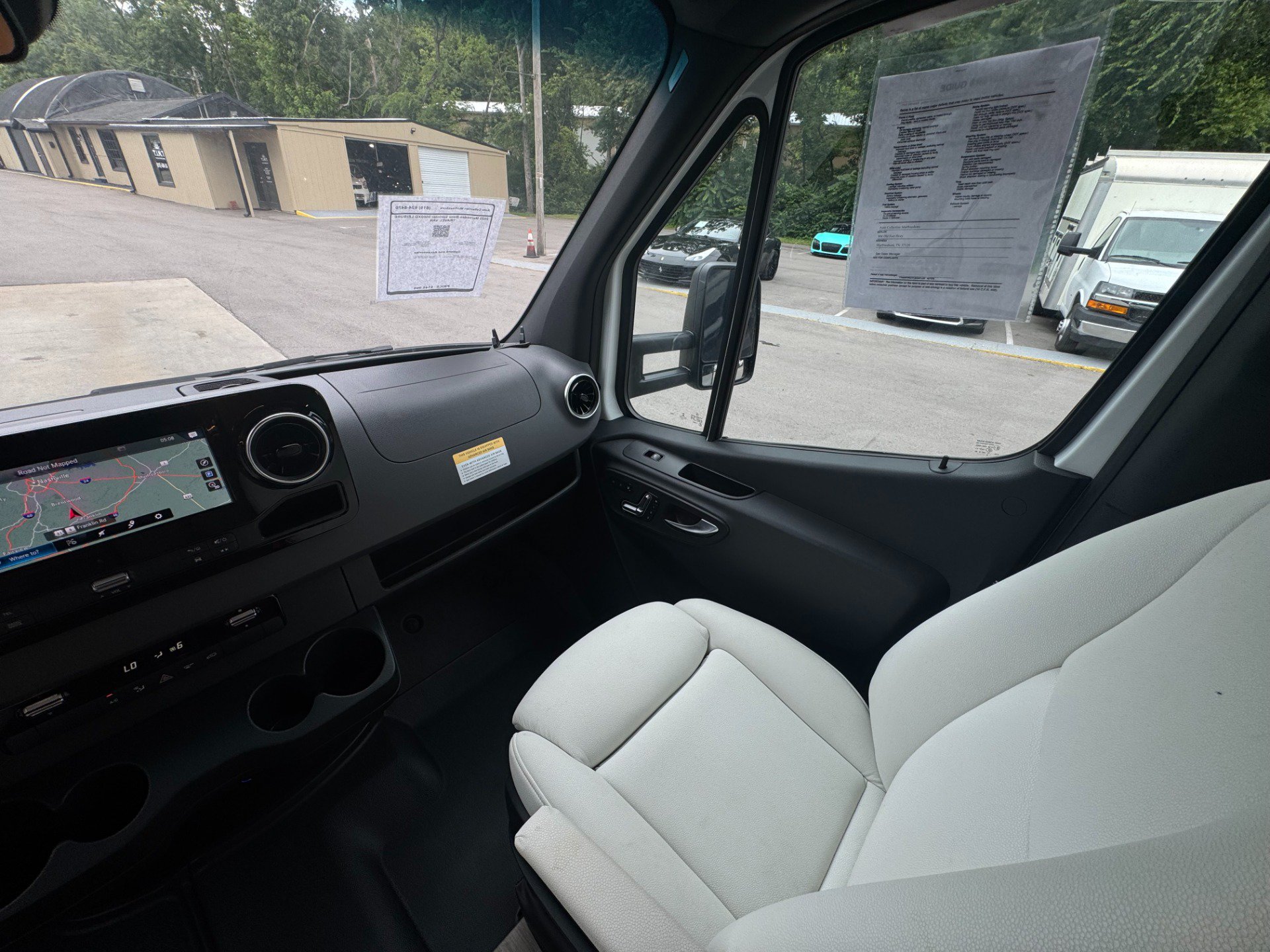 Used 2020 Mercedes-Benz Sprinter 3500 image 92