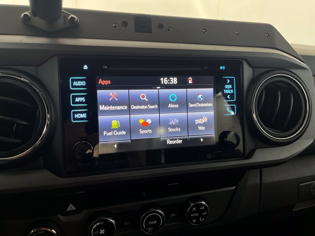 Used 2018 Toyota Tacoma TRD Off-Road AWD/4WD image 66