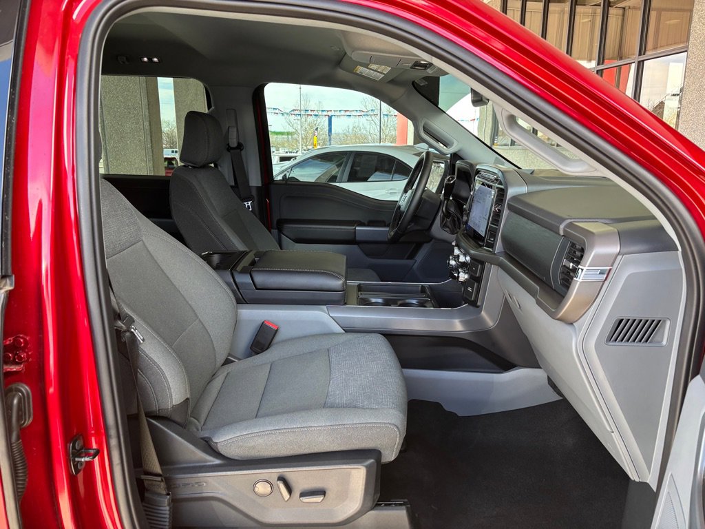 Used 2024 Ford F150 XLT w/ Equipment Group 302A MID image 30