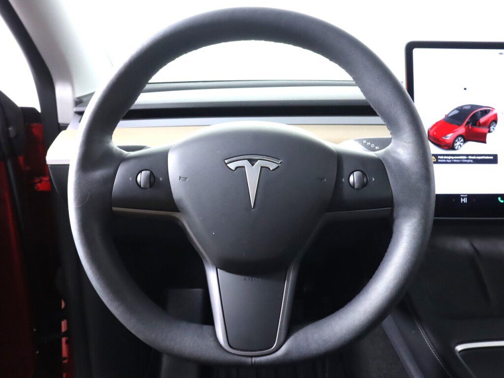 Used 2021 Tesla Model Y Long Range image 10