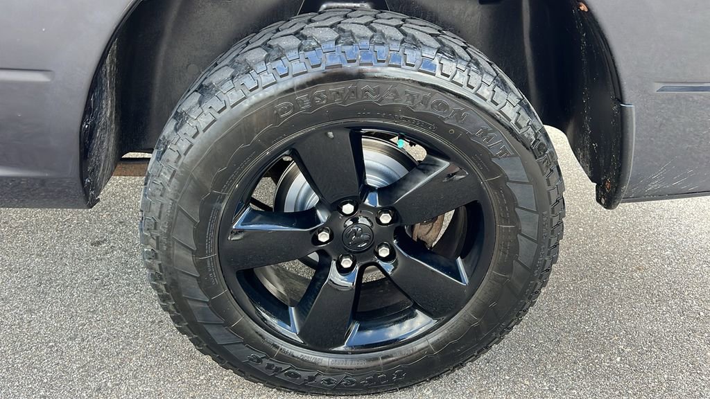 Used 2018 RAM 1500 ST w/ SXT Appearance Group image 31