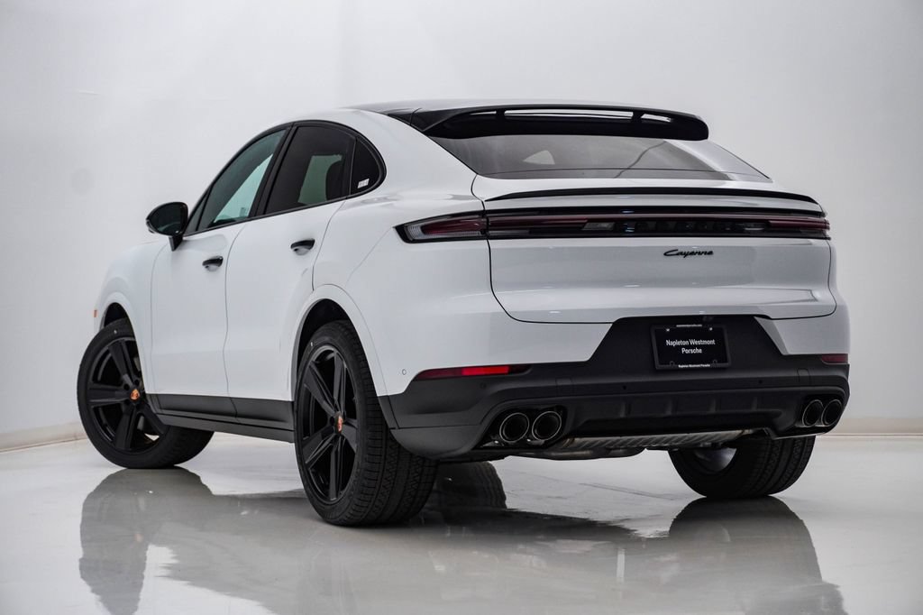 New 2026 Porsche Cayenne Coupe AWD/4WD image 3