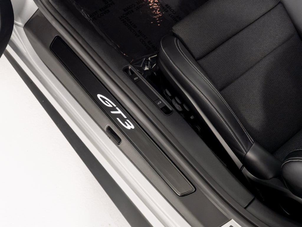 Certified 2026 Porsche 911 GT3 RWD image 22