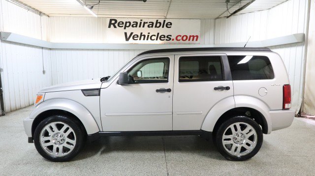 Used 2011 Dodge Nitro Heat image 1