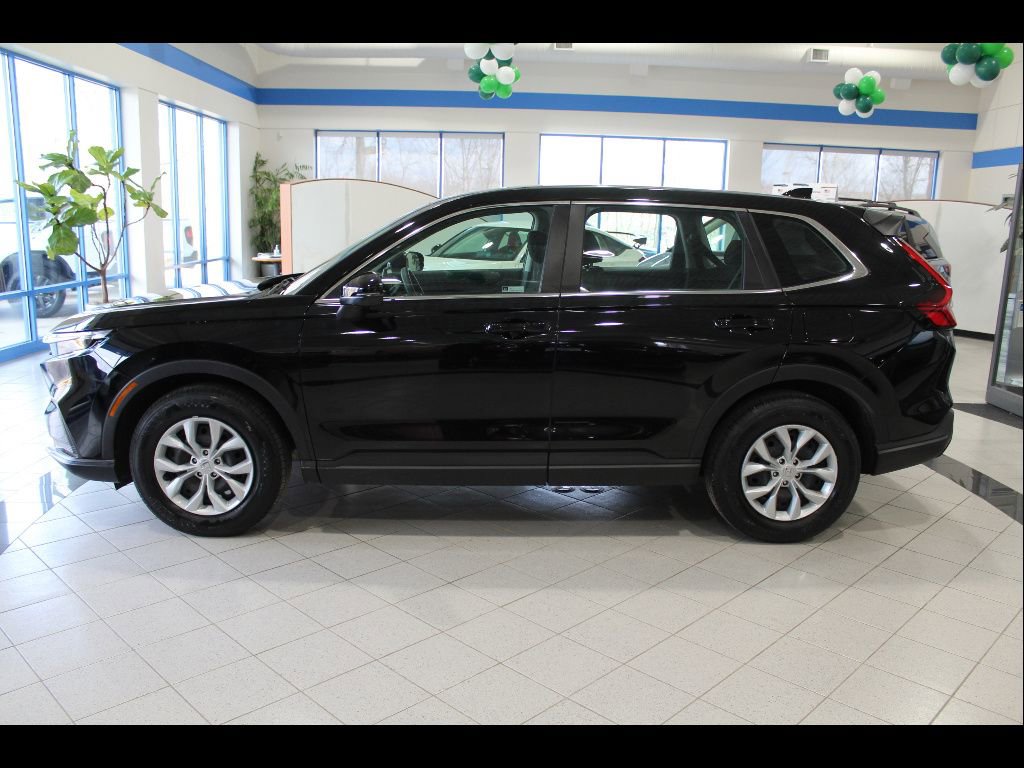 Used 2023 Honda CR-V LX image 6