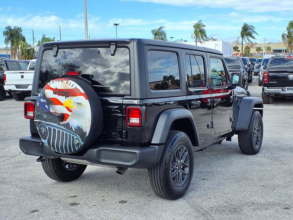 Used 2024 Jeep Wrangler Sport S image 7