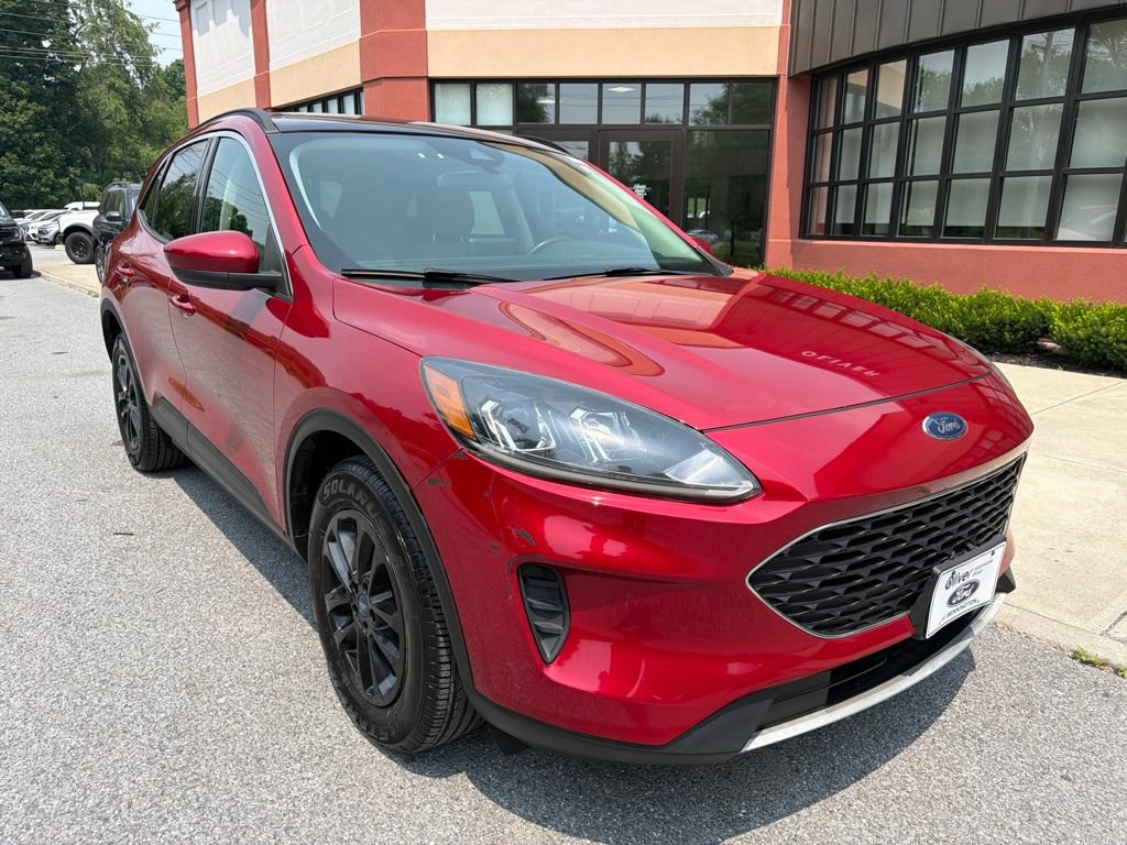 Used 2021 Ford Escape SE w/ Convenience Package AWD/4WD image 9
