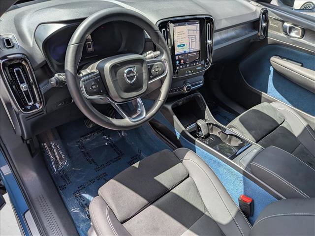 Used 2023 Volvo XC40 Recharge Ultimate image 10