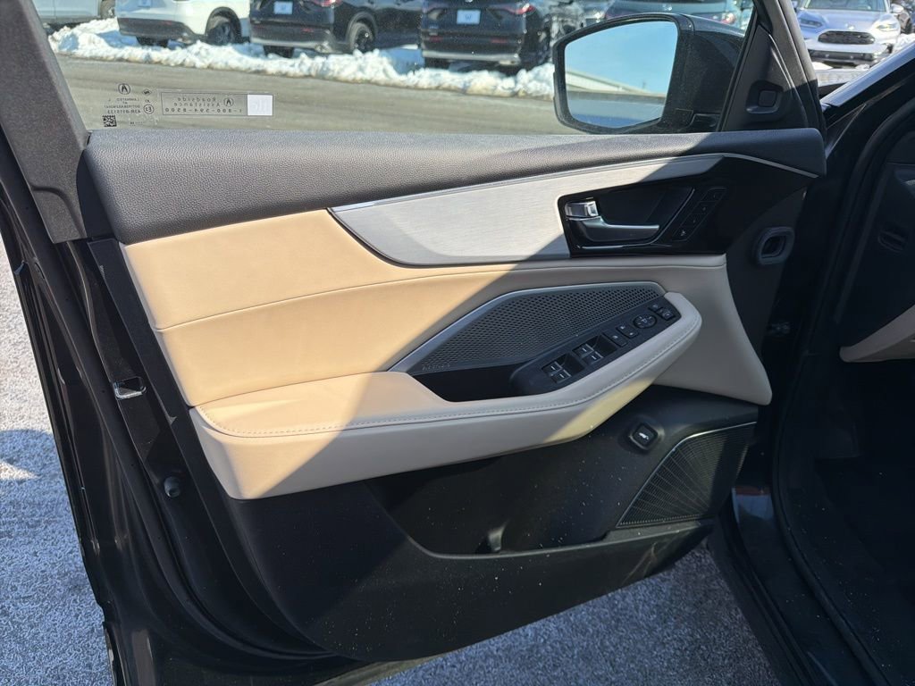 Used 2024 Acura MDX FWD w/ Technology Package image 19