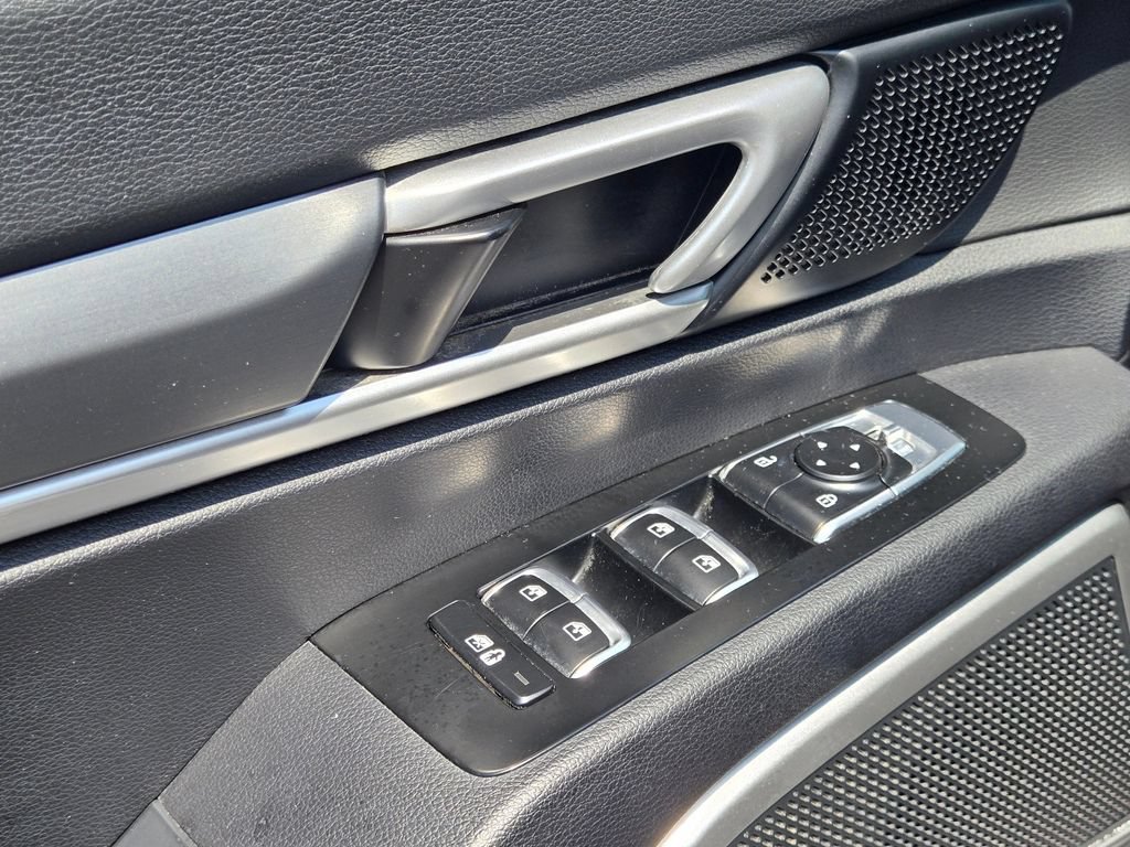 Used 2022 Kia Telluride LX FWD image 21