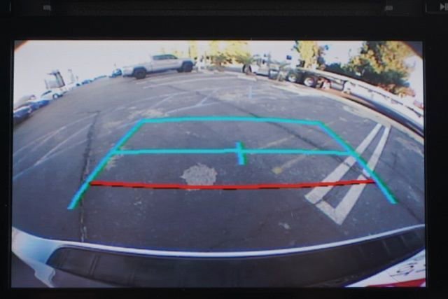 Used 2020 Toyota Sienna LE image 26