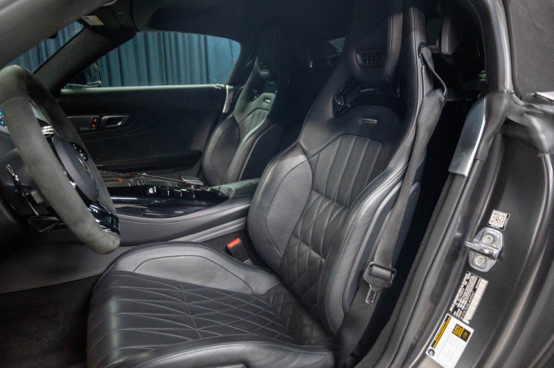 Used 2020 Mercedes-Benz AMG GT R image 17