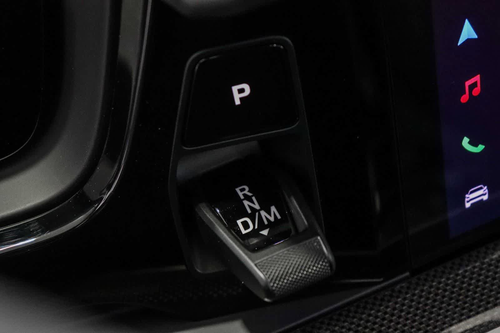 Used 2025 Porsche Cayenne Turbo AWD/4WD image 19