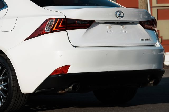 Used 2015 Lexus IS 250 w/ Navigation System Package RWD image 22