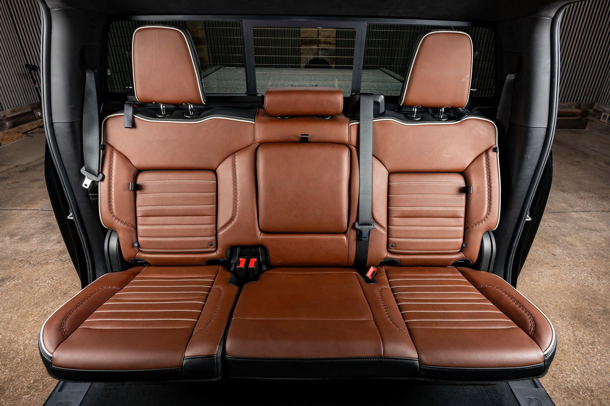 Used 2024 GMC Sierra 2500 Denali Ultimate w/ Max Trailering Package image 34