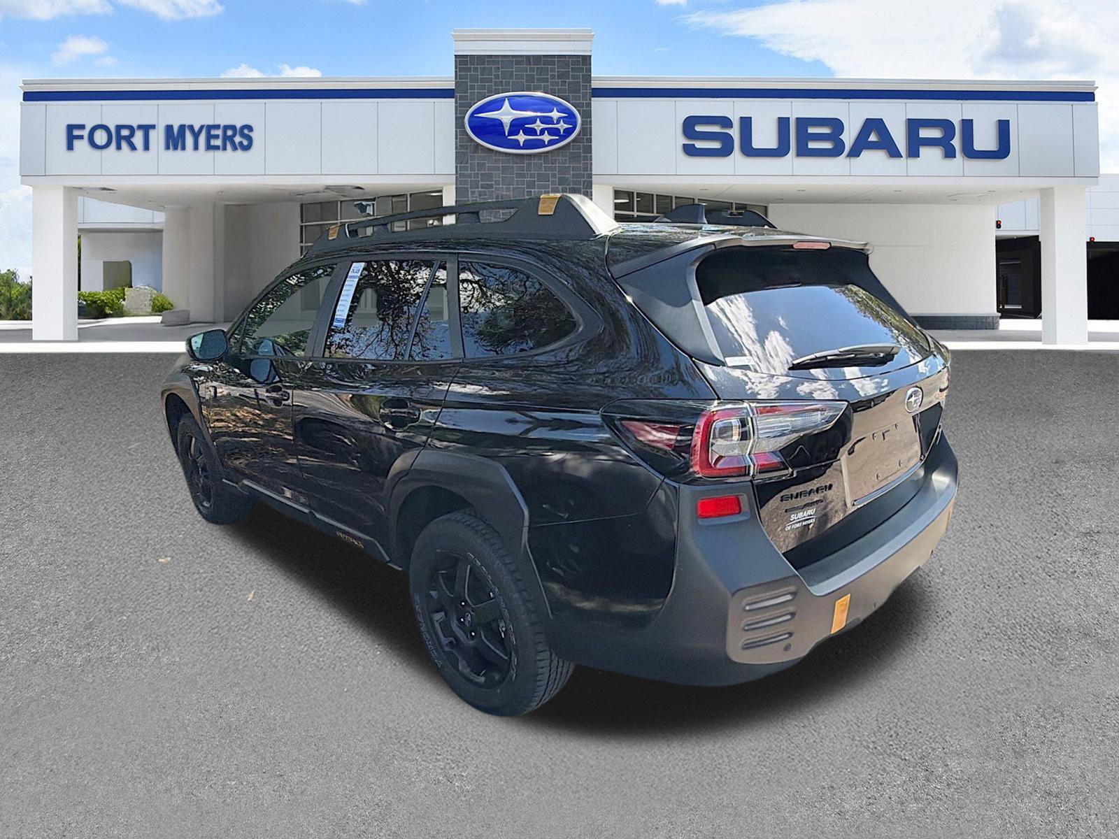 Certified 2024 Subaru Outback Wilderness AWD/4WD image 5