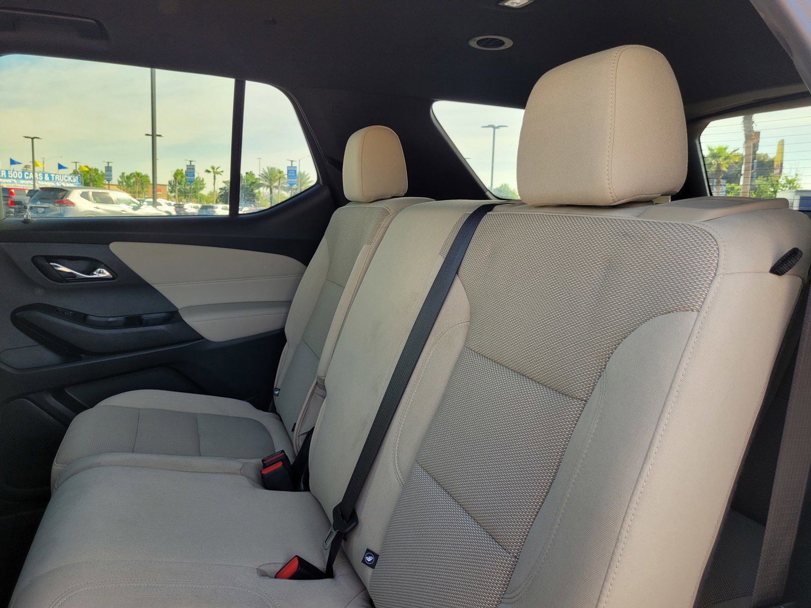 Used 2023 Chevrolet Traverse LS image 13