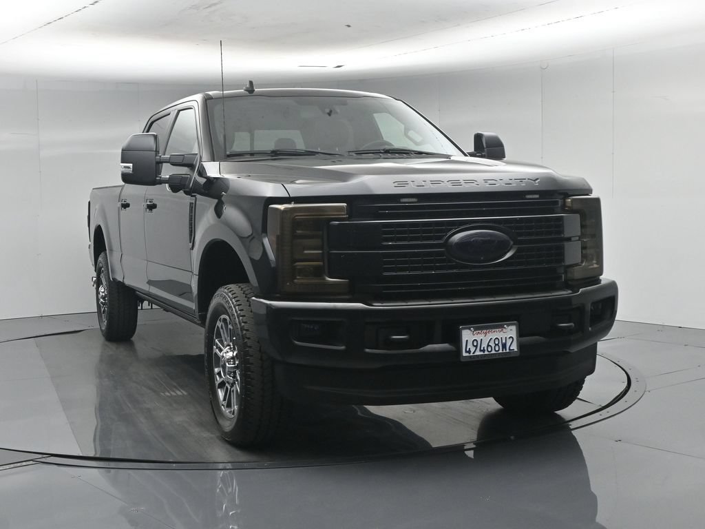 Used 2019 Ford F250 Platinum w/ Platinum Ultimate Package AWD/4WD image 33