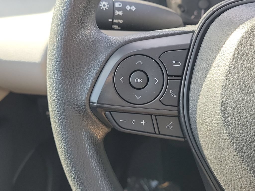 Used 2024 Toyota Corolla LE FWD image 9