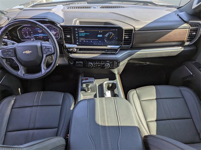 Used 2024 Chevrolet Silverado 1500 High Country image 14