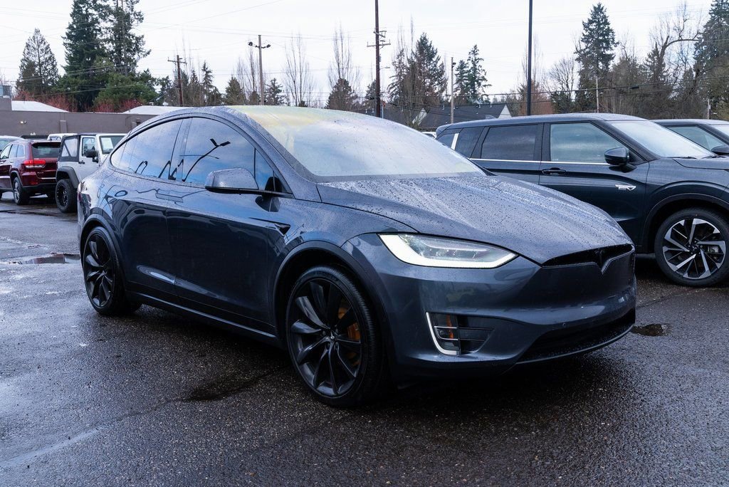 Used 2020 Tesla Model X Long Range video 1