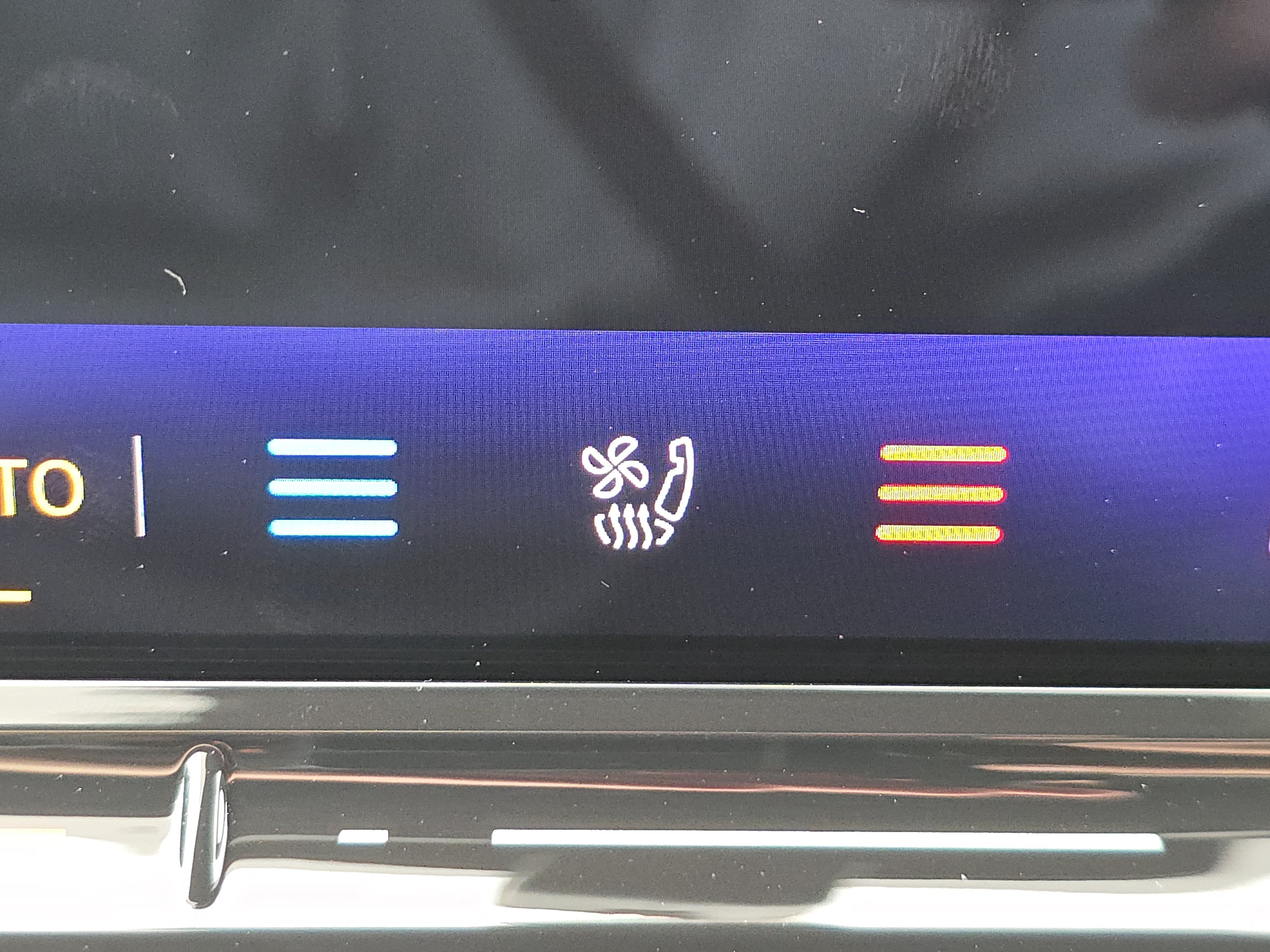 New 2026 Volkswagen Tiguan SEL R-Line AWD/4WD image 11