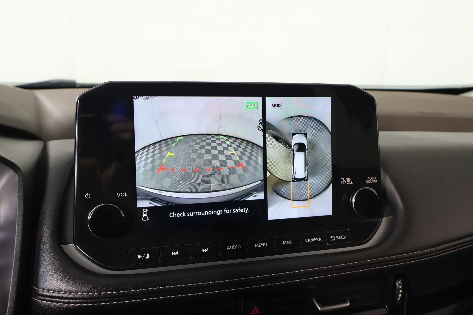 Used 2023 Nissan Rogue SL w/ SL Premium Package FWD image 6