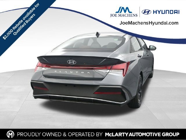 New 2026 Hyundai Elantra SEL Sport FWD image 7