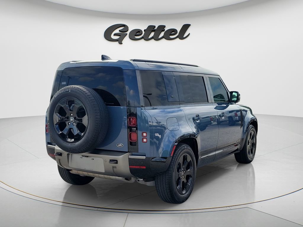 Used 2021 Land Rover Defender 110 X-Dynamic HSE image 4