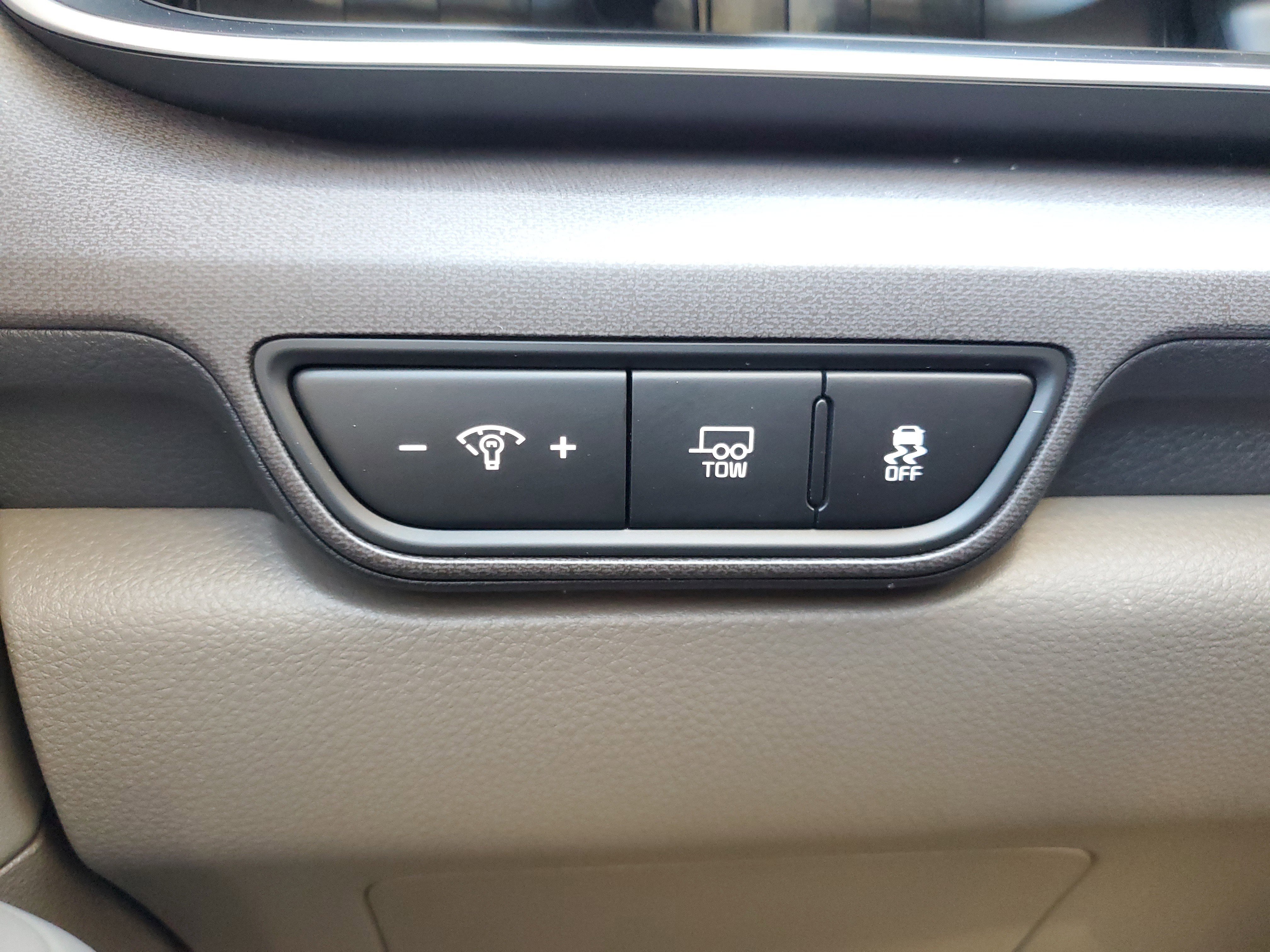 Certified 2025 Kia Carnival EX image 25