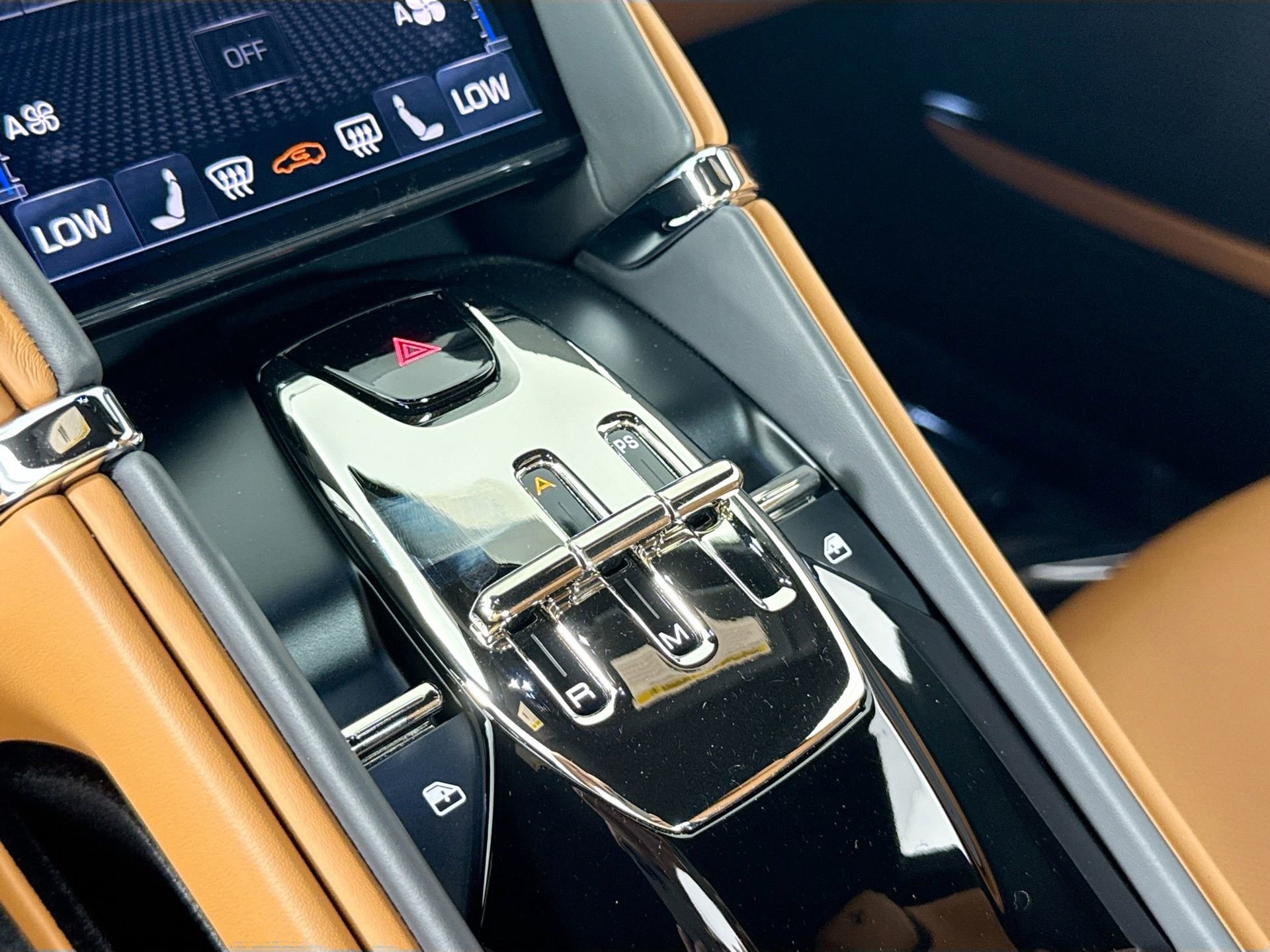 Certified 2022 Ferrari Roma Base image 15