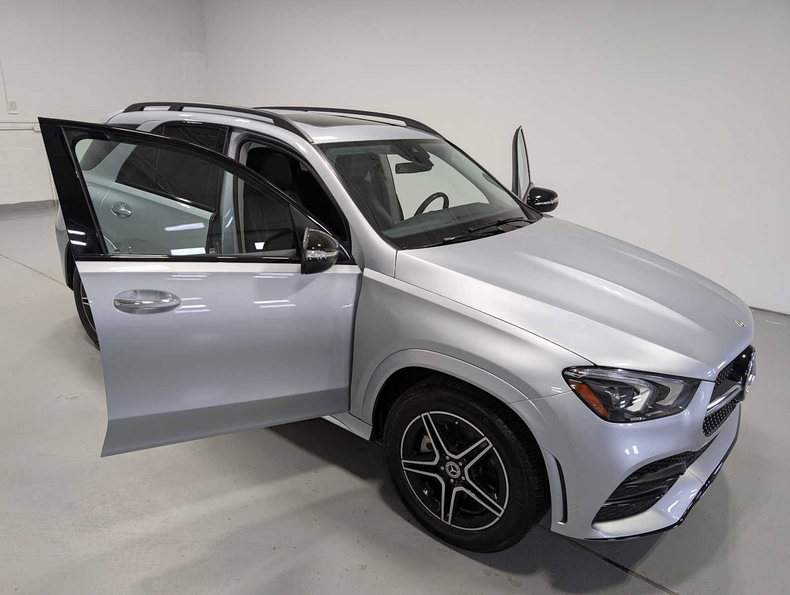 Certified 2023 Mercedes-Benz GLE 450 4MATIC image 16
