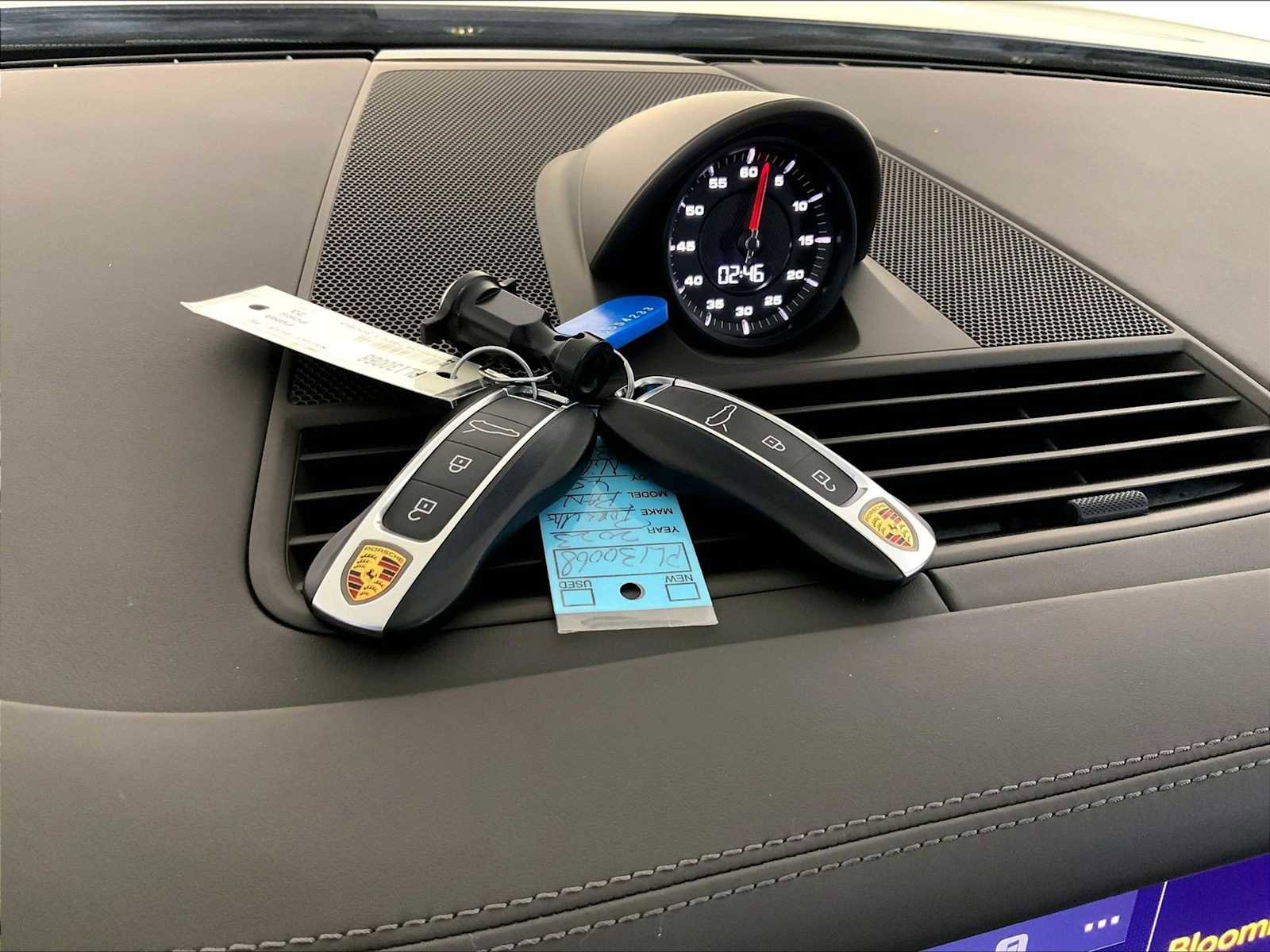 Certified 2023 Porsche Panamera 4S image 21